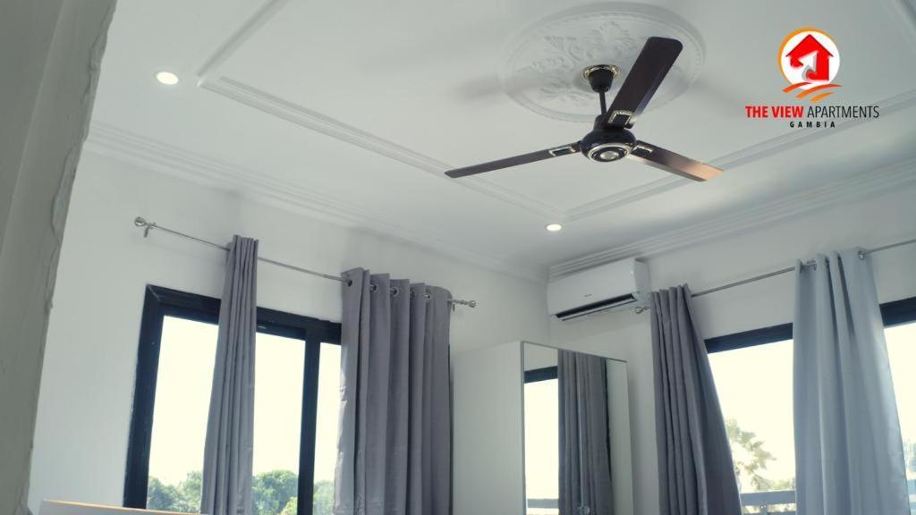 The View Apartments Brusubi Luaran gambar